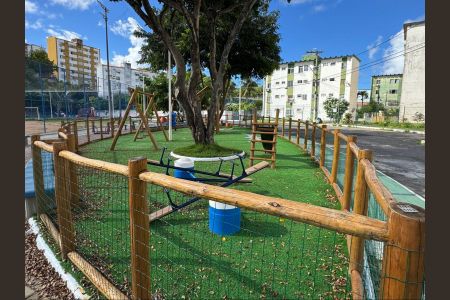Apartamento para alugar com 60m², 2 quartos e 1 vagaparquinho frente condomínio 