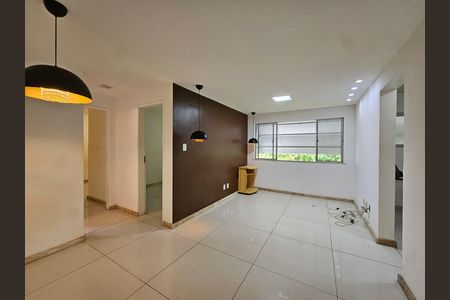 Sala de apartamento para alugar com 2 quartos, 60m² em Boca do Rio, Salvador