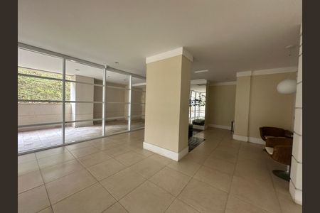Apartamento para alugar com 132m², 3 quartos e 2 vagasHall de entrada