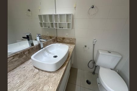 Apartamento para alugar com 132m², 3 quartos e 2 vagasBanheiro da Suíte