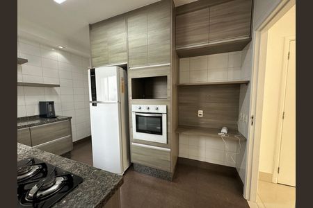 Apartamento para alugar com 132m², 3 quartos e 2 vagasCozinha