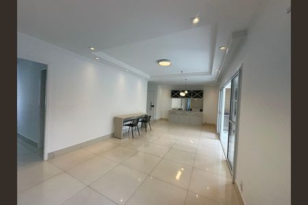 Sala de apartamento para alugar com 3 quartos, 132m² em Tamboré, Santana de Parnaíba