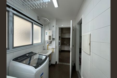 Apartamento para alugar com 132m², 3 quartos e 2 vagasÁrea de Serviço