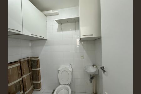 Apartamento para alugar com 132m², 3 quartos e 2 vagasBanheiro de serviço