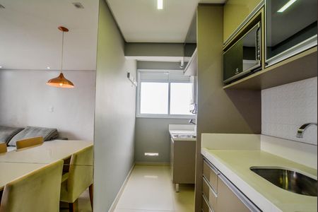 Apartamento para alugar com 48m², 2 quartos e 1 vaga Apartamento para alugar com 48m², 2 quartos e 1 vagaCozinha e Área de Serviço