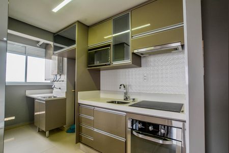 Apartamento para alugar com 48m², 2 quartos e 1 vaga Apartamento para alugar com 48m², 2 quartos e 1 vagaCozinha e Área de Serviço