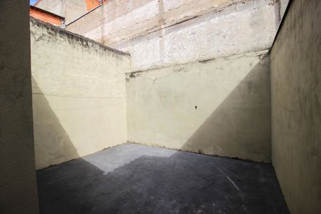 Casa para alugar com 95m², 2 quartos e 2 vagas