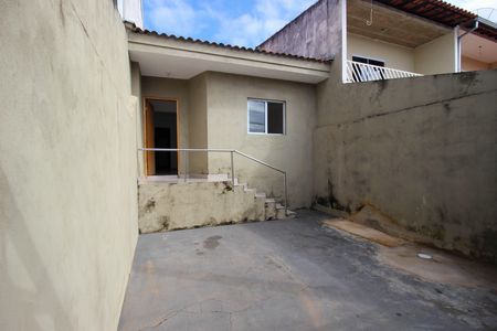 Casa para alugar com 95m², 2 quartos e 2 vagas