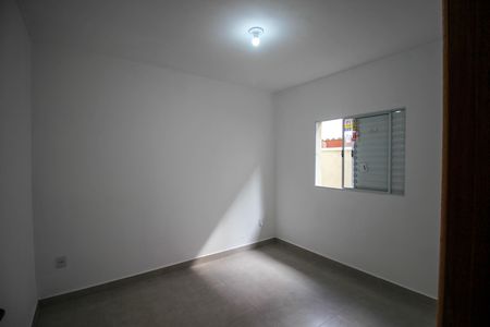 Casa para alugar com 95m², 2 quartos e 2 vagas
