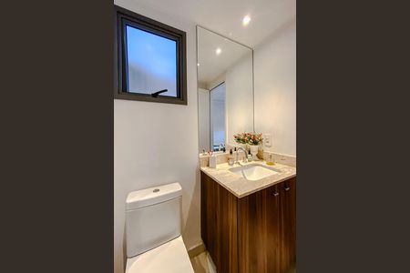 Apartamento para alugar com 92m², 2 quartos e 2 vagas Apartamento para alugar com 92m², 2 quartos e 2 vagasBanheiro da Suíte 2