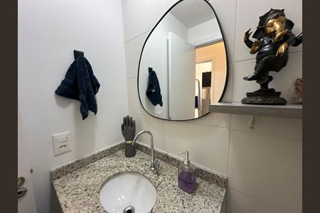 Apartamento para alugar com 58m², 2 quartos e 1 vaga Apartamento para alugar com 58m², 2 quartos e 1 vagaBanheiro