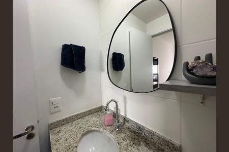 Apartamento para alugar com 58m², 2 quartos e 1 vaga Apartamento para alugar com 58m², 2 quartos e 1 vagaBanheiro da Suíte