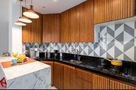 Cozinha de apartamento à venda com 1 quarto, 45m² em Copacabana, Rio de Janeiro