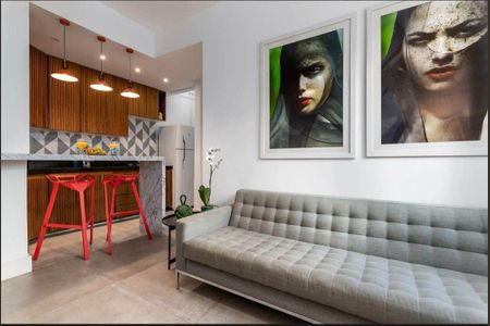 Sala  de apartamento à venda com 1 quarto, 45m² em Copacabana, Rio de Janeiro