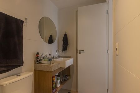 Banheiro da Suíte de apartamento à venda com 2 quartos, 36m² em Indianópolis, São Paulo