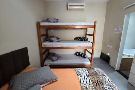 Casa de condomínio para alugar com 78m², 1 quarto e 1 vagaQuarto 1