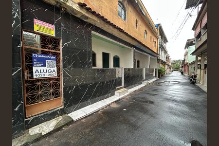 Casa para alugar com 50m², 1 quarto e sem vagaFachada + placa