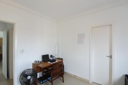 Apartamento à venda com 156m², 4 quartos e 3 vagasSuíte 2