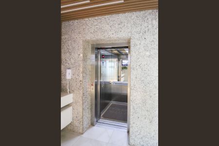 Apartamento à venda com 156m², 4 quartos e 3 vagasElevador