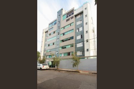 Apartamento à venda com 156m², 4 quartos e 3 vagasFachada
