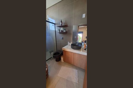 Banheiro da Suíte 2 de casa de condomínio para alugar com 4 quartos, 290m² em Alto do Castelo, Ribeirão Preto