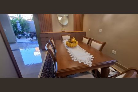 Sala de Jantar de casa de condomínio para alugar com 4 quartos, 290m² em Alto do Castelo, Ribeirão Preto