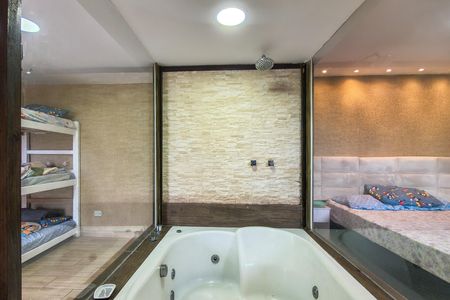 Apartamento para alugar com 20m², 2 quartos e sem vagaBanheira