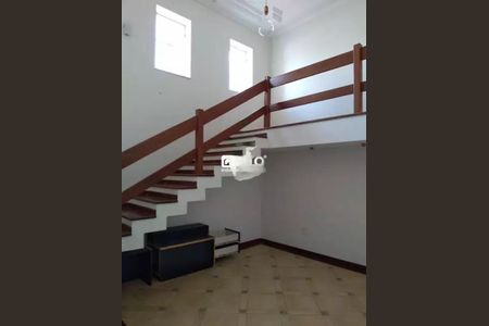 Casa à venda com 241m², 4 quartos e 2 vagas Casa à venda com 241m², 4 quartos e 2 vagasFoto 06