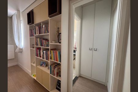 Quarto de apartamento à venda com 3 quartos, 125m² em Taquaral, Campinas