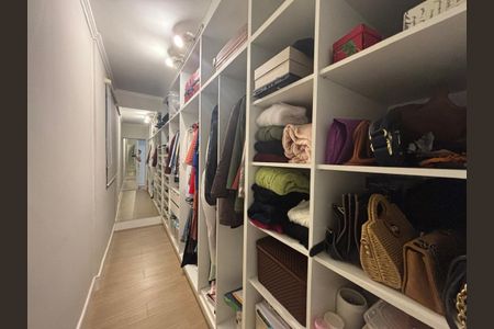 Closet de apartamento à venda com 3 quartos, 125m² em Taquaral, Campinas