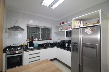 Casa à venda com 320m², 3 quartos e 4 vagasCozinha
