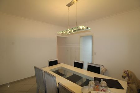 Casa à venda com 320m², 3 quartos e 4 vagasSala de Jantar
