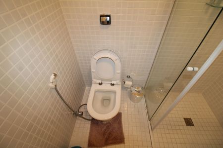 Casa à venda com 320m², 3 quartos e 4 vagasBanheiro