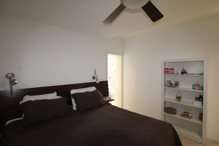 Casa à venda com 320m², 3 quartos e 4 vagasQuarto 3