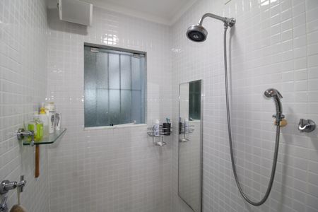 Casa à venda com 320m², 3 quartos e 4 vagasQuarto 3 - Banheiro