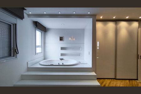 Apartamento à venda com 216m², 3 quartos e 4 vagas Apartamento à venda com 216m², 3 quartos e 4 vagasSuíte 3