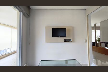 Apartamento à venda com 216m², 3 quartos e 4 vagas Apartamento à venda com 216m², 3 quartos e 4 vagasSala de Jantar