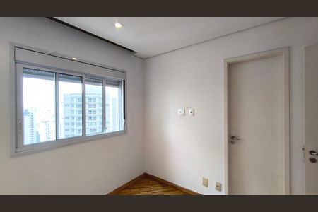 Apartamento à venda com 216m², 3 quartos e 4 vagas Apartamento à venda com 216m², 3 quartos e 4 vagasSuíte 1