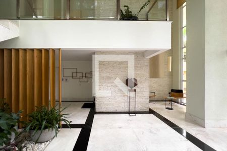 Apartamento à venda com 216m², 3 quartos e 4 vagas Apartamento à venda com 216m², 3 quartos e 4 vagasHall