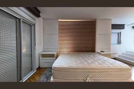 Apartamento à venda com 216m², 3 quartos e 4 vagas Apartamento à venda com 216m², 3 quartos e 4 vagasSuíte 3