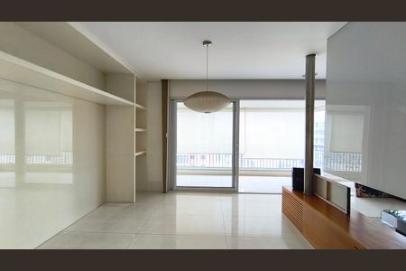 Apartamento à venda com 216m², 3 quartos e 4 vagas Apartamento à venda com 216m², 3 quartos e 4 vagasSala