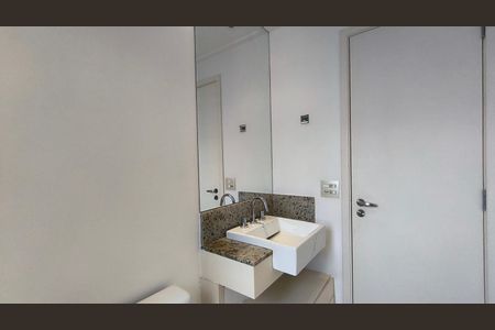 Apartamento à venda com 216m², 3 quartos e 4 vagas Apartamento à venda com 216m², 3 quartos e 4 vagasBanhero da Suíte 2