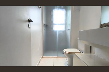 Apartamento à venda com 216m², 3 quartos e 4 vagas Apartamento à venda com 216m², 3 quartos e 4 vagasBanhero da Suíte 2