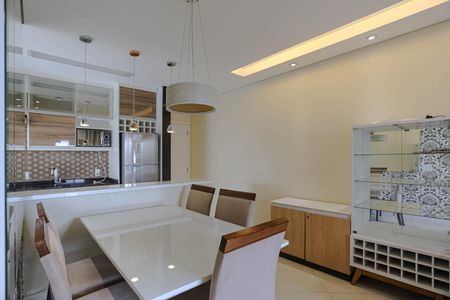 Apartamento para alugar com 63m², 2 quartos e 1 vaga Apartamento para alugar com 63m², 2 quartos e 1 vagaSala