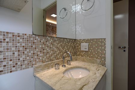 Apartamento para alugar com 63m², 2 quartos e 1 vaga Apartamento para alugar com 63m², 2 quartos e 1 vagaBanheiro - Quarto 2 - Suíte