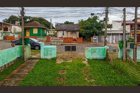 Casa para alugar com 60m², 2 quartos e 2 vagas Casa para alugar com 60m², 2 quartos e 2 vagasÁrea externa