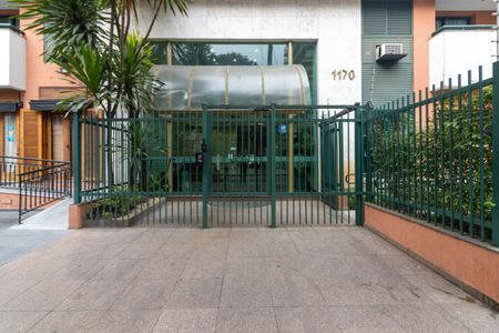 Apartamento para alugar com 40m², 1 quarto e 1 vaga Apartamento para alugar com 40m², 1 quarto e 1 vagaFachada