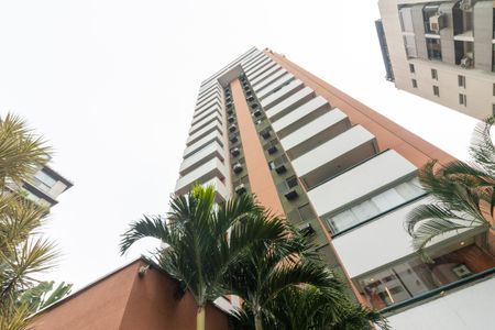 Apartamento para alugar com 40m², 1 quarto e 1 vaga Apartamento para alugar com 40m², 1 quarto e 1 vagaFachada do Prédio