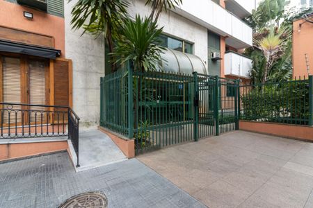 Apartamento para alugar com 40m², 1 quarto e 1 vaga Apartamento para alugar com 40m², 1 quarto e 1 vagaFachada