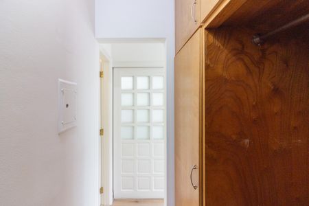 Apartamento para alugar com 40m², 1 quarto e 1 vaga Apartamento para alugar com 40m², 1 quarto e 1 vagaCloset
